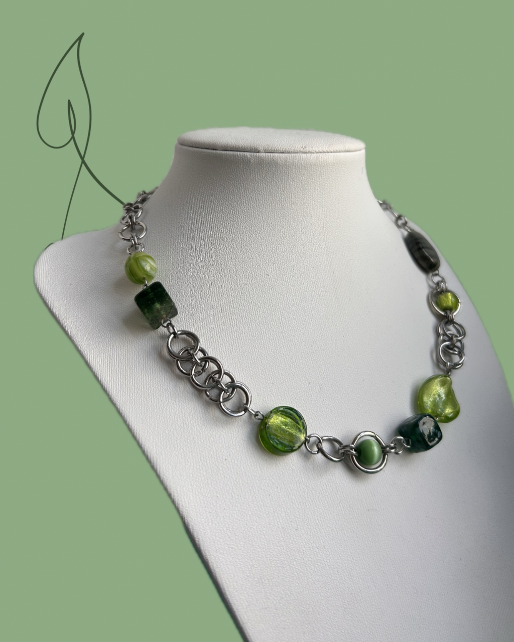 Green asymmetrical Necklace 🌿✨